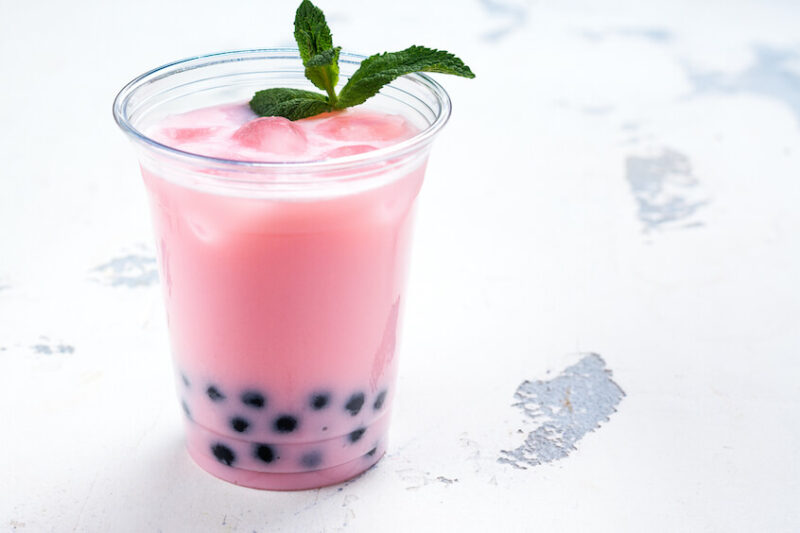 strawberry milk tea